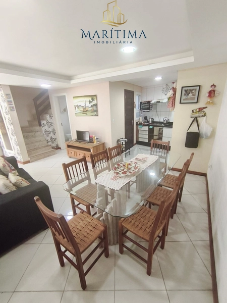 Sobrado 3 dormitórios com suite, pé na areia: 9ª foto da galeria de imagens do imóvel