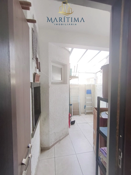 Sobrado 3 dormitórios com suite, pé na areia: 11ª foto da galeria de imagens do imóvel