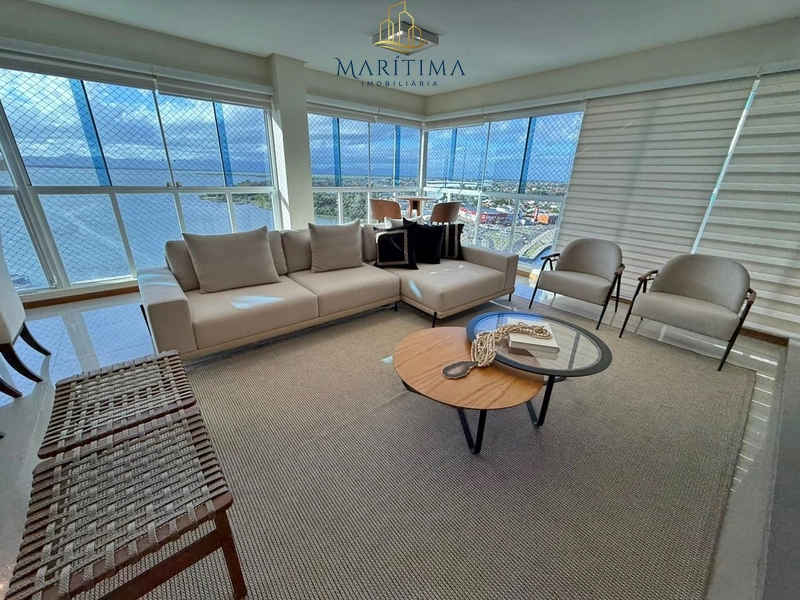 Apartamento mobiliado no Centro de Tramandaí