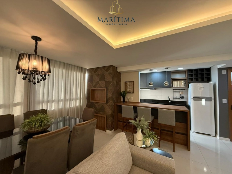 Apartamento de 2 quartos decorado com vista para o mar no Centro!: 1ª foto da galeria de imagens do imóvel