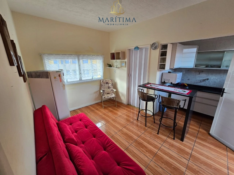 Aapartamento de frente para Av da Igreja em Tramandaí