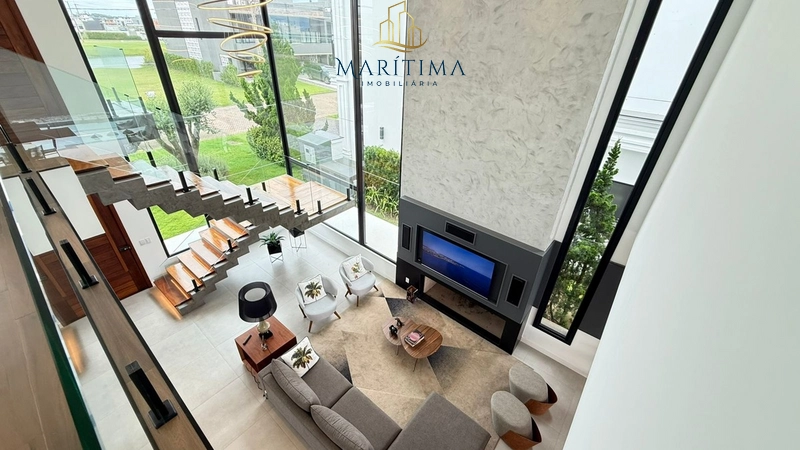 Sobrado com 05 suítes, em condomínio fechado!: 13ª foto da galeria de imagens do imóvel