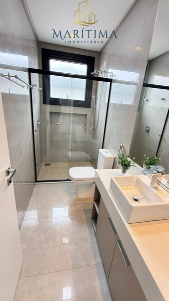 Sobrado com 05 suítes, em condomínio fechado!: 29ª foto da galeria de imagens do imóvel