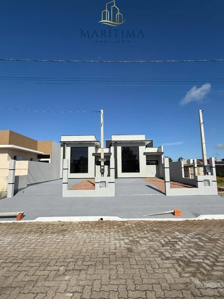 Casa com 02 dormitórios, no Centro de imbé!: 2ª foto da galeria de imagens do imóvel