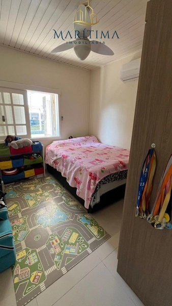 Casa com 04 dormitórios, piscina aquecida e anexo, em Imbé!!!: 13ª foto da galeria de imagens do imóvel