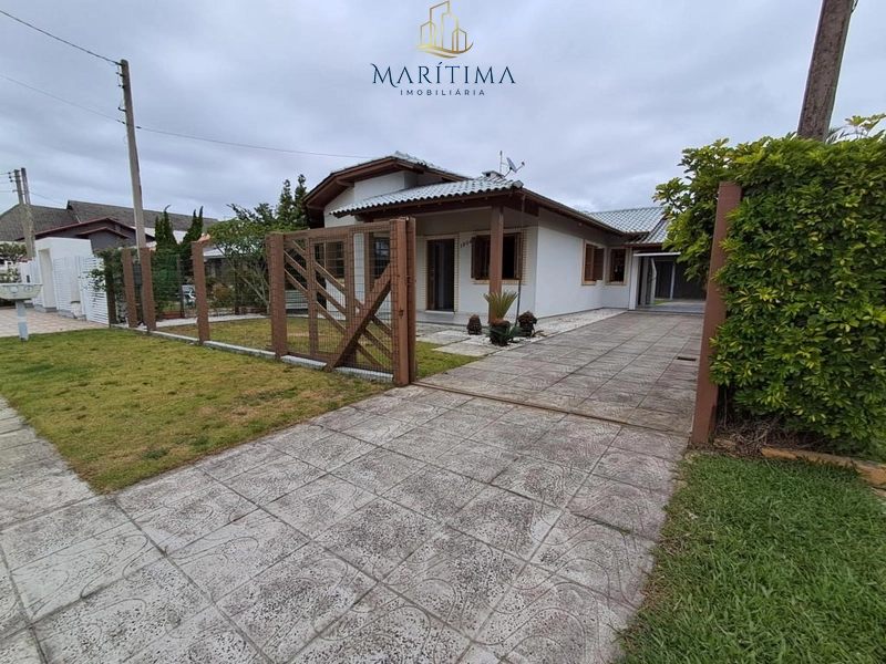 Casa com 03 dormitórios em Imbé!!!: 2ª foto da galeria de imagens do imóvel