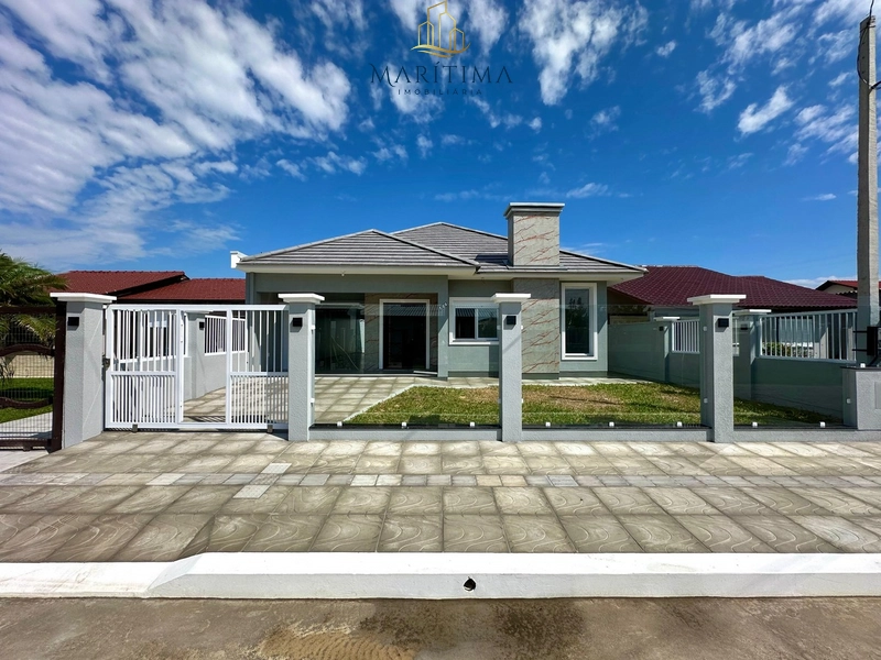 Casa com 03 dormitórios, em região de moradores!: 1ª foto da galeria de imagens do imóvel