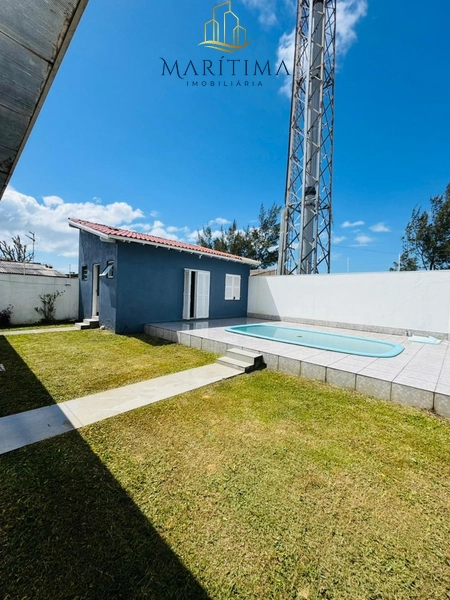 Casa com piscina, em bairro de moradores!: 20ª foto da galeria de imagens do imóvel