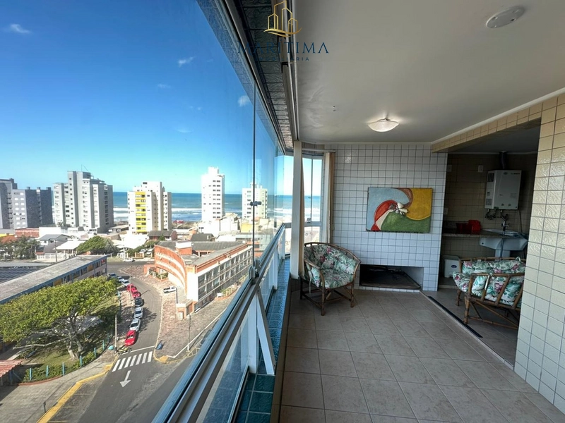 Apartamento amplo a poucos metros do Mar!: 1ª foto da galeria de imagens do imóvel