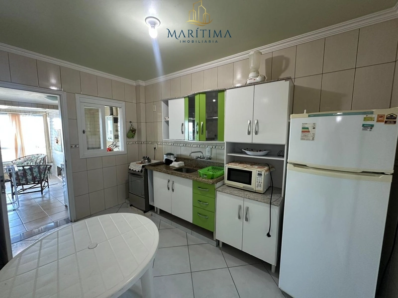 Apartamento amplo a poucos metros do Mar!: 8ª foto da galeria de imagens do imóvel