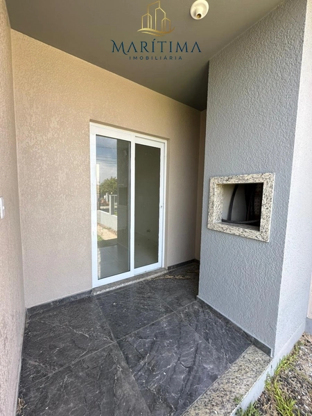 Casa no bairro Zona Nova: 2ª foto da galeria de imagens do imóvel