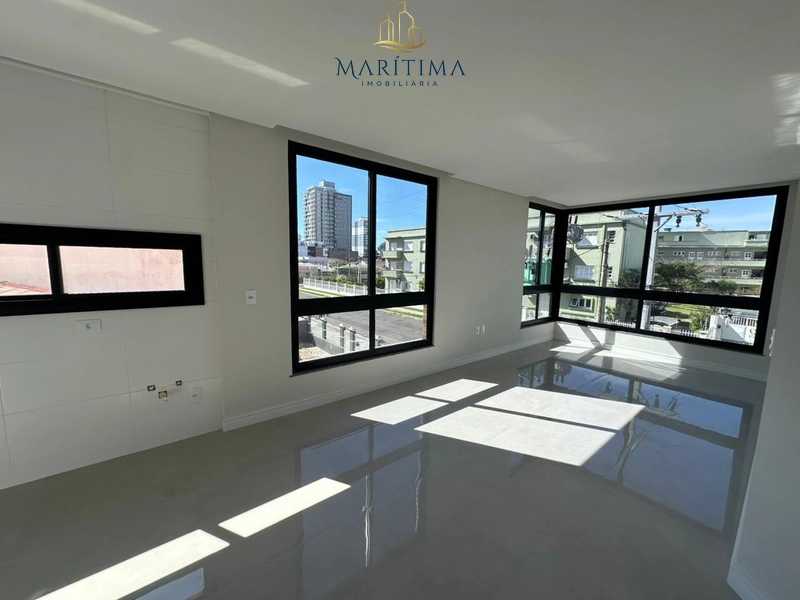 SUNSET RESIDENCE – APARTAMENTO DE FRENTE | 2 DORMITÓRIOS (1 SUÍTE)