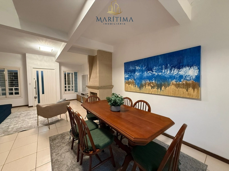 Sobrado com 03 dormitórios e piscina, no Centro de Imbé!: 6ª foto da galeria de imagens do imóvel