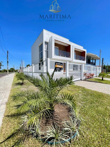 Sobrado mobiliado e decorado, no Centro de Imbé!: 2ª foto da galeria de imagens do imóvel