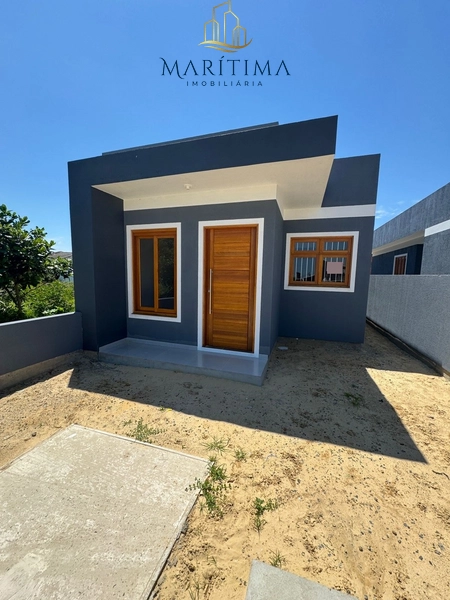 Casa pronta com 02 dormitórios!: 1ª foto da galeria de imagens do imóvel