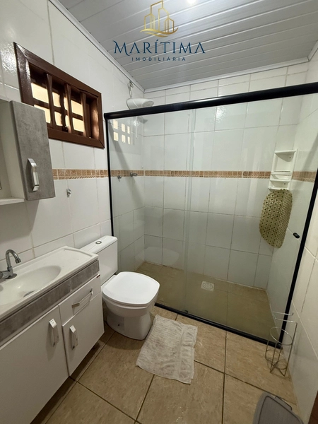 Casa de esquina junto ao centro: 12ª foto da galeria de imagens do imóvel