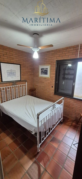 Casa com 4 dormitórios e anexo, em bairro de moradores!: 6ª foto da galeria de imagens do imóvel