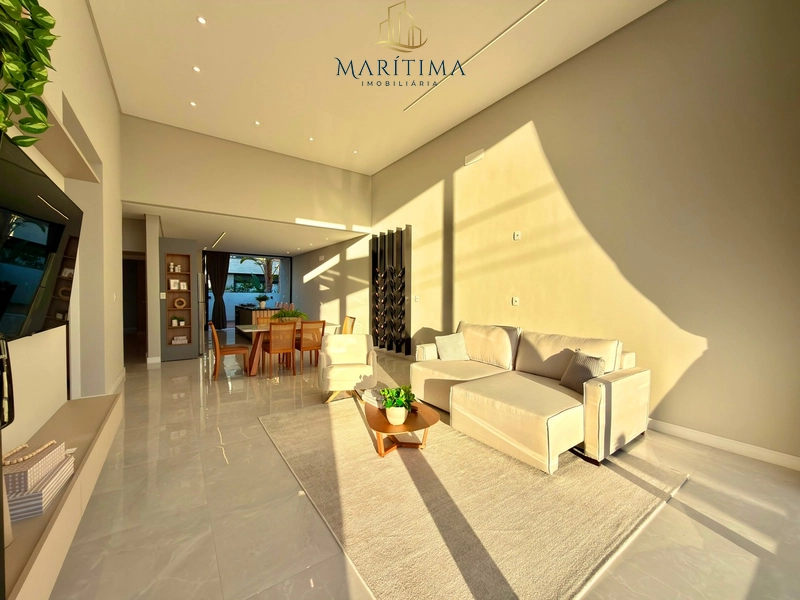 Casa com 04 suítes e piscina, em Xangri-lá!!: 3ª foto da galeria de imagens do imóvel