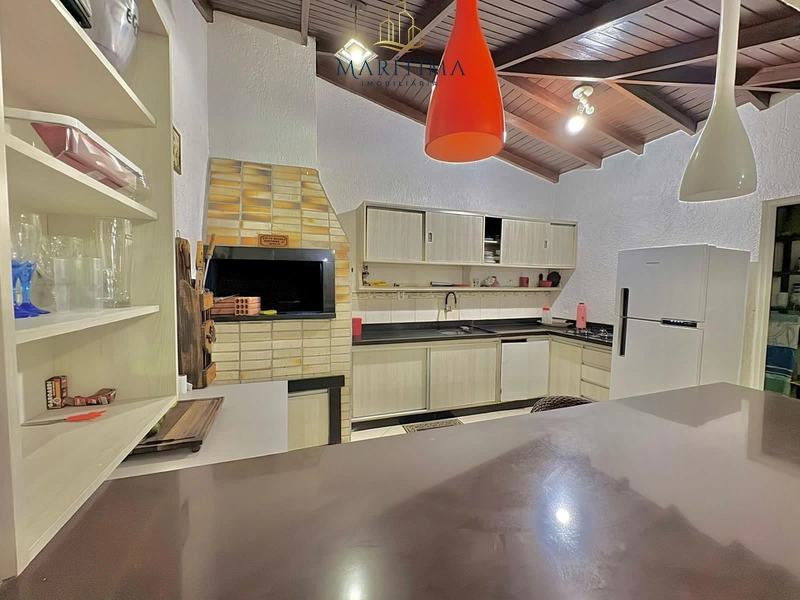 Casa no Centro de Imbé, com 05 dormitórios e piscina!: 24ª foto da galeria de imagens do imóvel