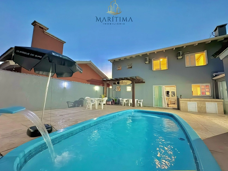 Casa no Centro de Imbé, com 05 dormitórios e piscina!: 34ª foto da galeria de imagens do imóvel