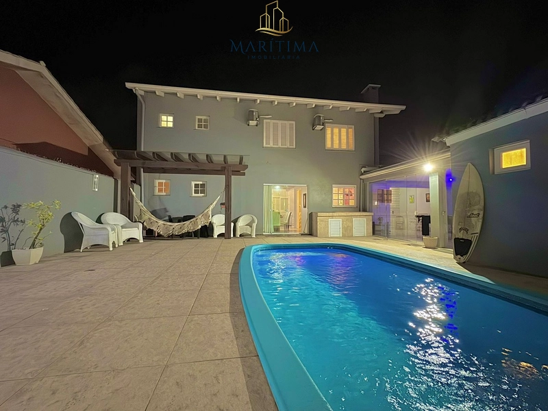 Casa no Centro de Imbé, com 05 dormitórios e piscina!: 38ª foto da galeria de imagens do imóvel