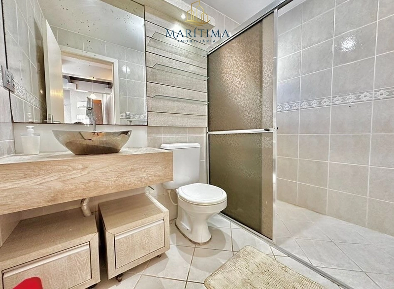 Casa no Centro de Imbé, com 05 dormitórios e piscina!: 17ª foto da galeria de imagens do imóvel