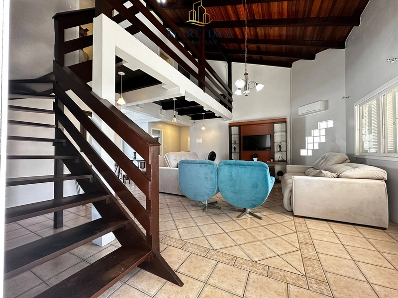 Casa no Centro de Imbé, com 05 dormitórios e piscina!: 6ª foto da galeria de imagens do imóvel