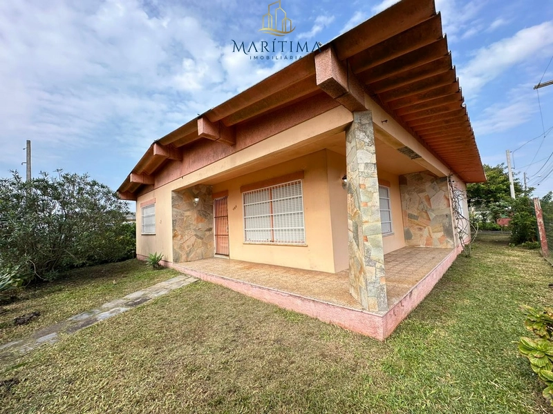 Casa próxima ao mar a venda em Tramandaí!: 2ª foto da galeria de imagens do imóvel