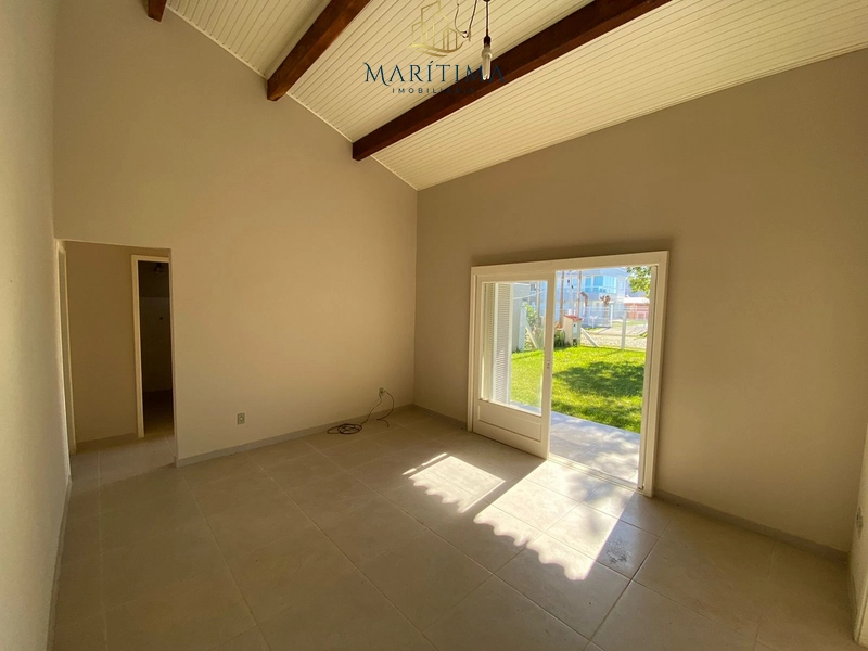 Ampla casa com localização privilegiada!: 6ª foto da galeria de imagens do imóvel