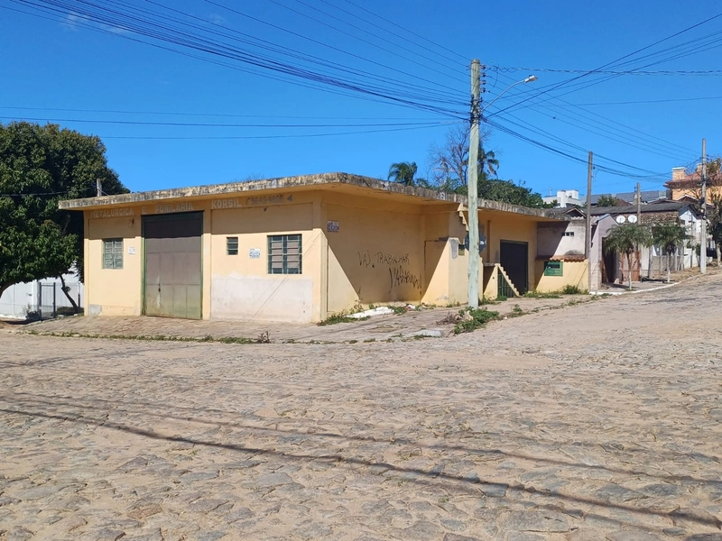 Prédio Comercial à venda em Camaquã: 1ª foto da galeria de imagens do imóvel