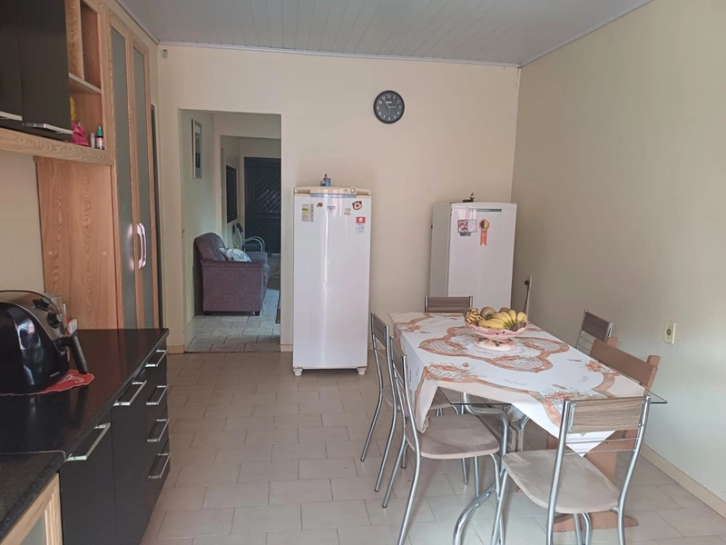 CASA 4 DORMITÓRIOS COM ÁREA GOURMET E PISCINA EM CAMAQUÃ.: 1ª foto da galeria de imagens do imóvel
