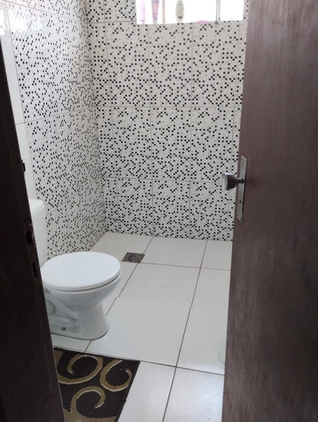 CASA AMPLA E BEM LOCALIZADA PRÓXIMA AO CENTRO...: 9ª foto da galeria de imagens do imóvel