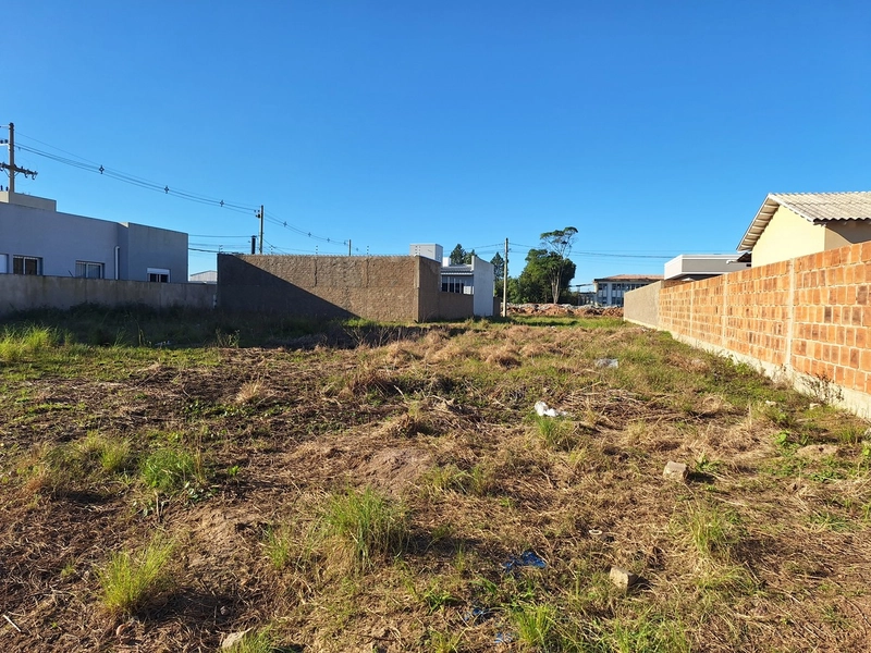 TERRENO PRONTO PARA CONSTRUIR!: 1ª foto da galeria de imagens do imóvel