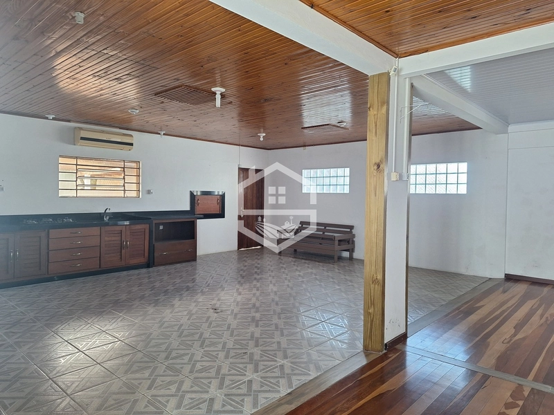 CASA ESTILO COLONIAL ACONCHEGANTE E BEM LOCALIZADA...: 27ª foto da galeria de imagens do imóvel