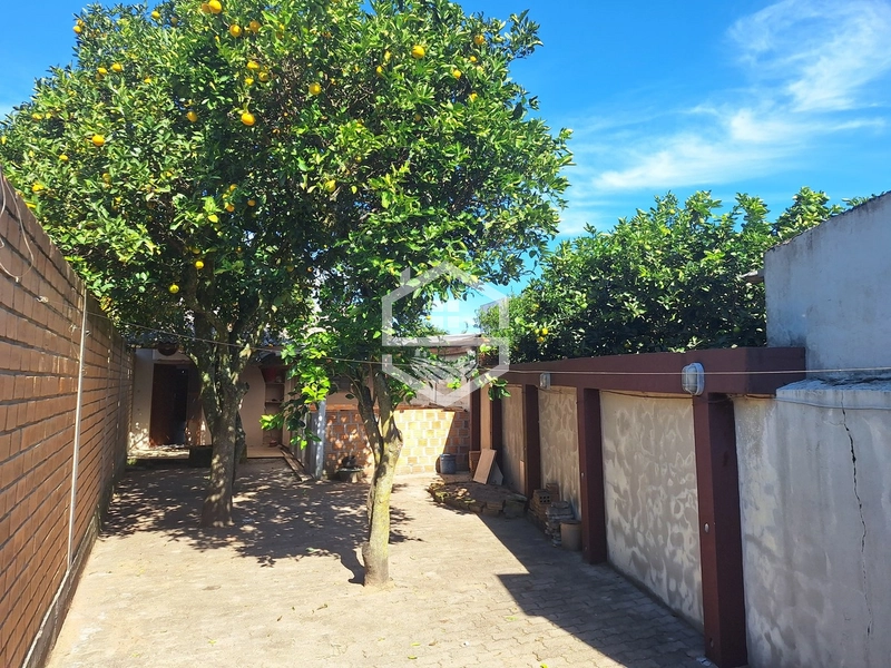 CASA ESTILO COLONIAL ACONCHEGANTE E BEM LOCALIZADA...: 32ª foto da galeria de imagens do imóvel