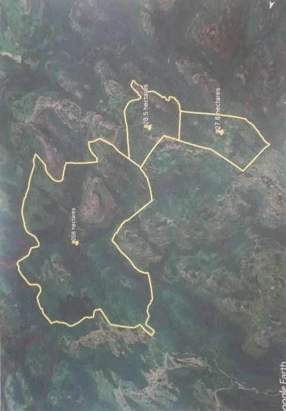 Fazenda em Caçapava 17km do asfalto.: 1ª foto da galeria de imagens do imóvel