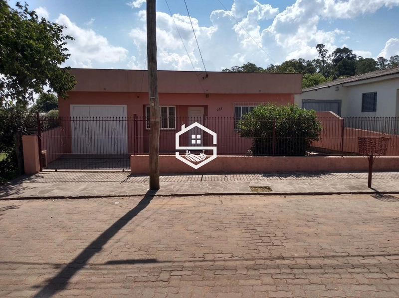 CASA DE LAGE COM 2 DOMITÓRIOS: 1ª foto da galeria de imagens do imóvel