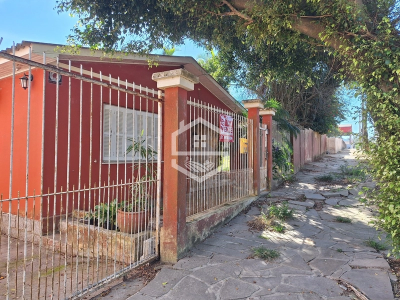 CASA NA VILA NOVA - 3 DORMITÓRIOS - PÁTIO AMPLO: 2ª foto da galeria de imagens do imóvel
