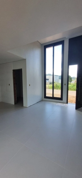 Casa Nova com Pé-Direito Alto no Loteamento San Vicente, Montenegro: 5ª foto da galeria de imagens do imóvel