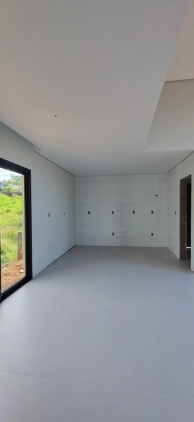 Casa Nova com Pé-Direito Alto no Loteamento San Vicente, Montenegro: 7ª foto da galeria de imagens do imóvel