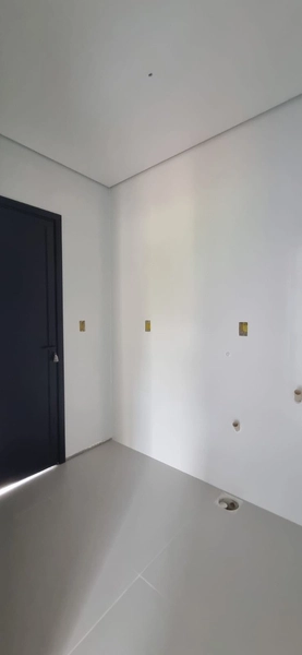 Casa Nova com Pé-Direito Alto no Loteamento San Vicente, Montenegro: 4ª foto da galeria de imagens do imóvel