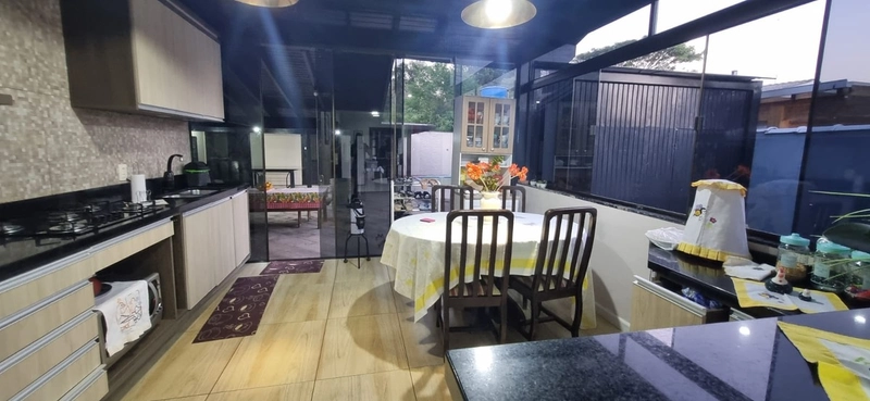 Casa com 3 Dormitórios e Amplo Pátio no Bairro São João, Montenegro: 3ª foto da galeria de imagens do imóvel