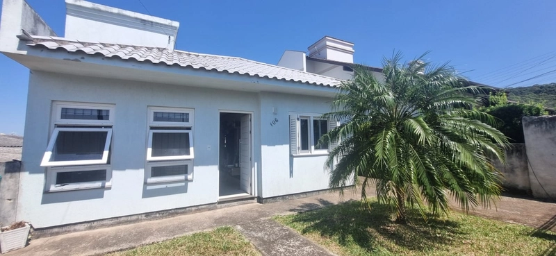 Casa 3 dormitórios à venda no Bairro Santo Antônio - Montenegro: 2ª foto da galeria de imagens do imóvel