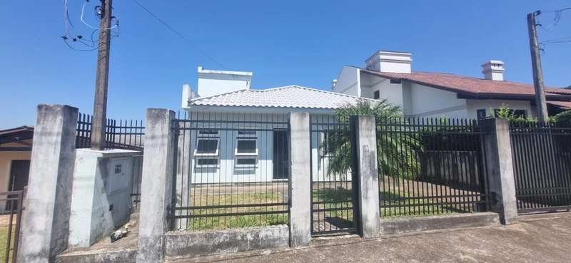Casa 3 dormitórios à venda no Bairro Santo Antônio - Montenegro: 1ª foto da galeria de imagens do imóvel