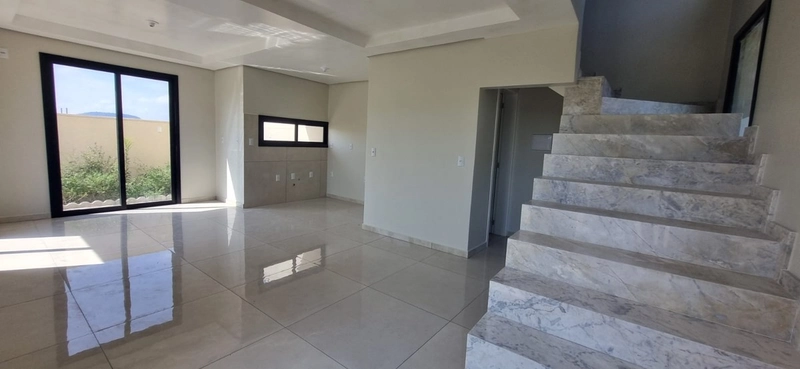 Sobrado novo à venda no Loteamento São Francisco em Montenegro - RS: 3ª foto da galeria de imagens do imóvel