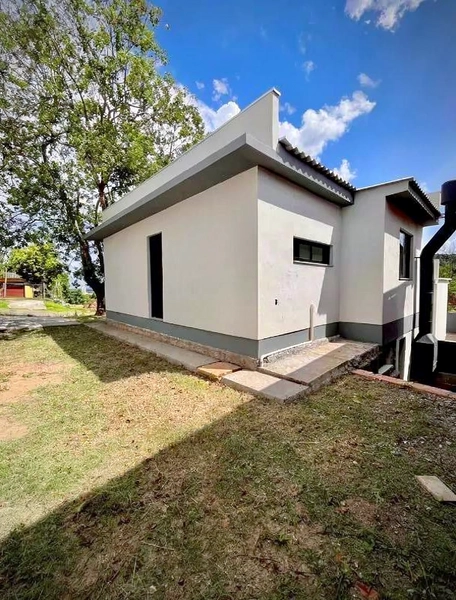 Casa Moderna com Suíte e Vista Panorâmica no Bairro Santo Antônio: 16ª foto da galeria de imagens do imóvel