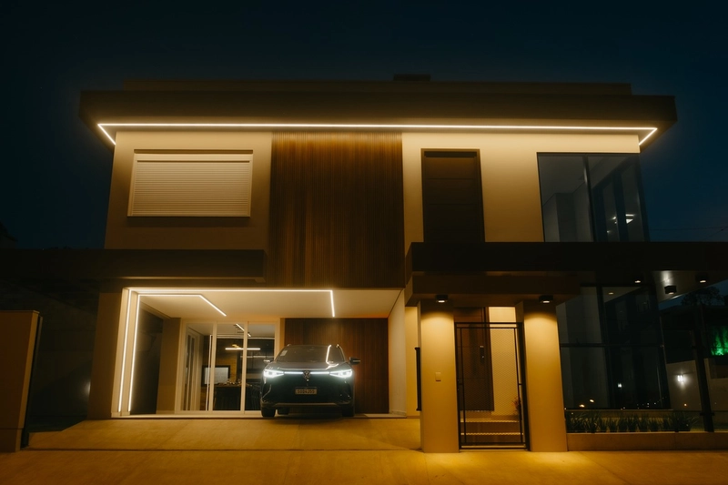 Casa de Alto Padrão com 3 Dormitórios no Residencial Porto Belo: 2ª foto da galeria de imagens do imóvel