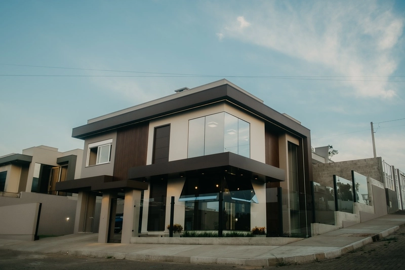 Casa de Alto Padrão com 3 Dormitórios no Residencial Porto Belo: 3ª foto da galeria de imagens do imóvel