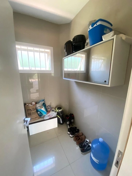 Casa Moderna de 251m² com Amplo Pátio Próximo ao Fórum, Montenegro: 23ª foto da galeria de imagens do imóvel