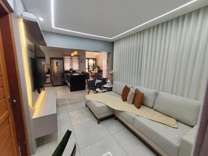 Casa com 3 Dormitórios, Piscina e Móveis Sob Medida em Montenegro: 3ª foto da galeria de imagens do imóvel